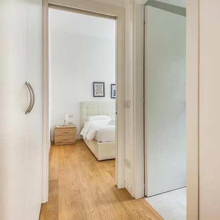 Luxury Via Morgagni 4 Pax Wi-fi * Milán